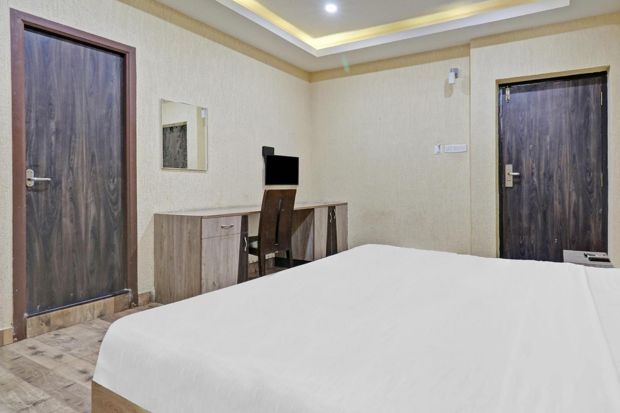 Hotel O Anbu Residency Tiruchirappalli Ngoại thất bức ảnh