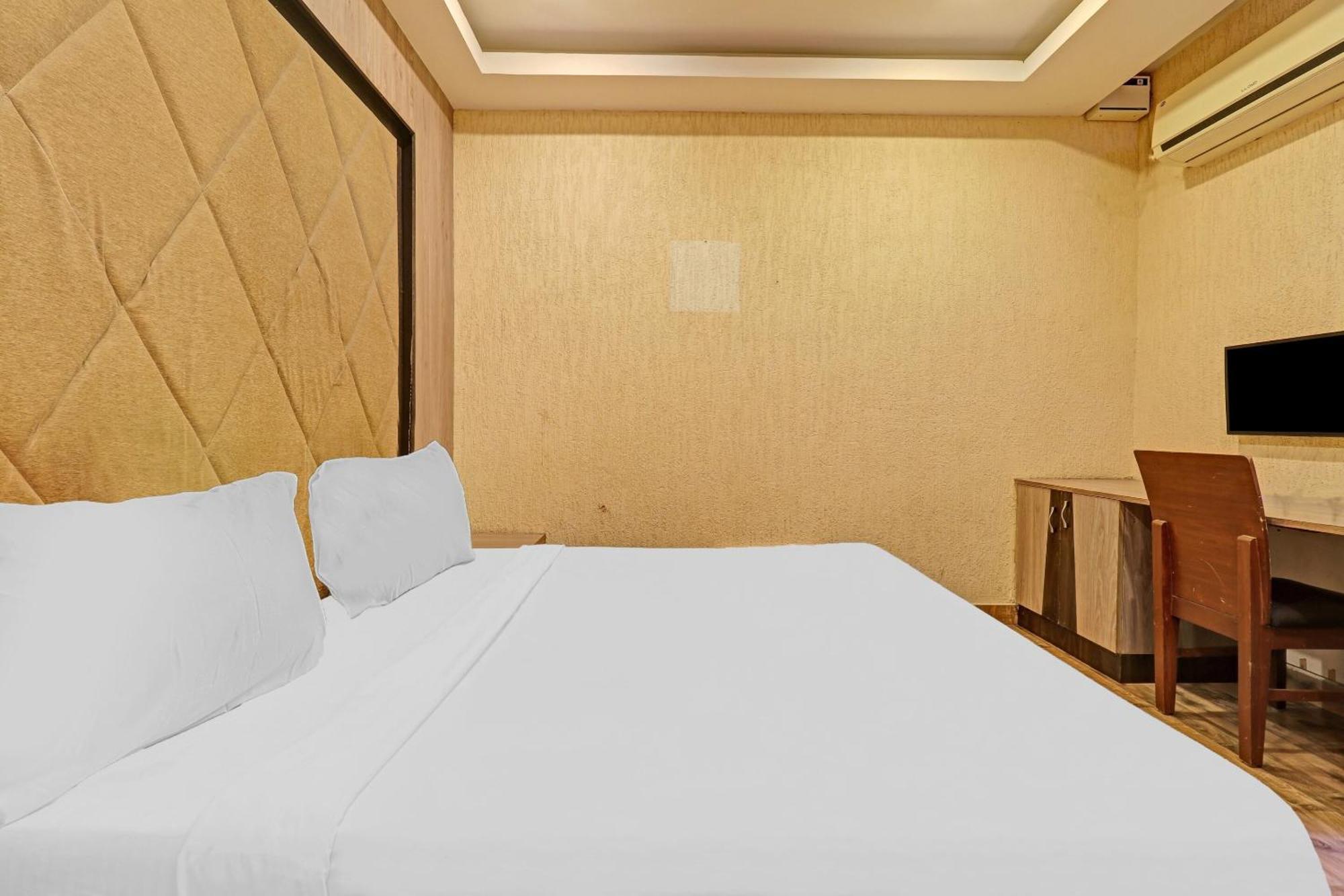 Hotel O Anbu Residency Tiruchirappalli Ngoại thất bức ảnh