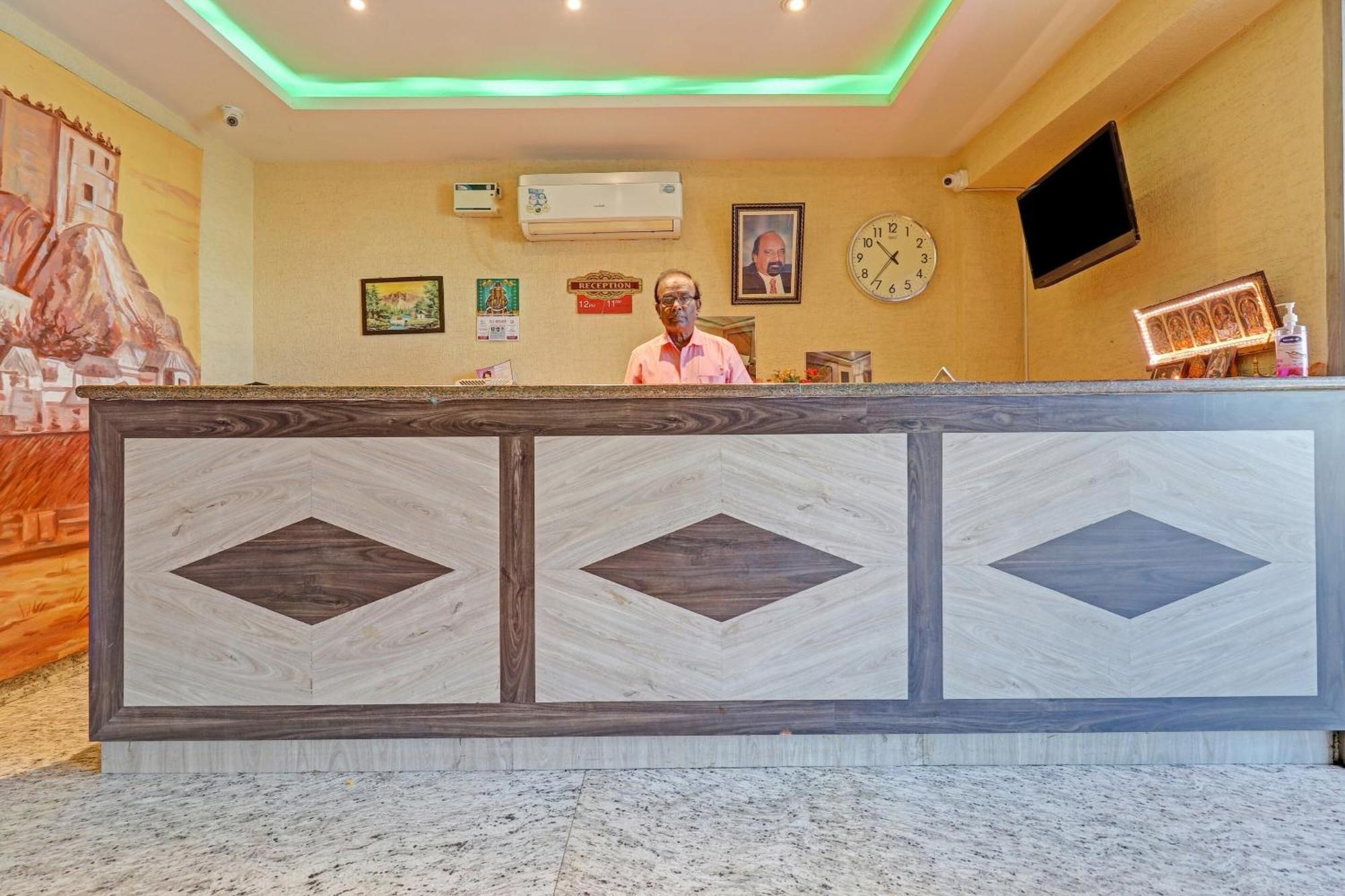 Hotel O Anbu Residency Tiruchirappalli Ngoại thất bức ảnh